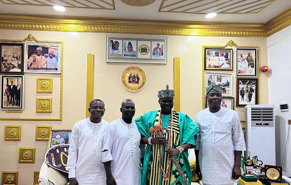 Put Osun First -- Olowu of Kuta Tells Governorship Aspirants, Hosts Osun NUJ Executives